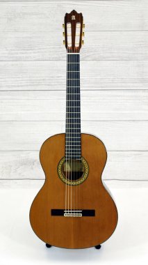 Alhambra 4P-US Classical Guitar, Solid Cedar Top, #2084-NJcDNT