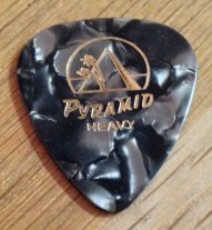 Pyramid Standard Celluloid Flat Pick | Heavy .95