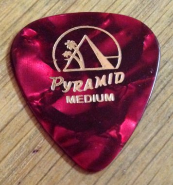 Pyramid Standard Celluloid Flat Pick | Medium .70