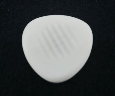 Wegen Picks M250 Mandolin Pick Right Handed White 2.5mm, One Pick